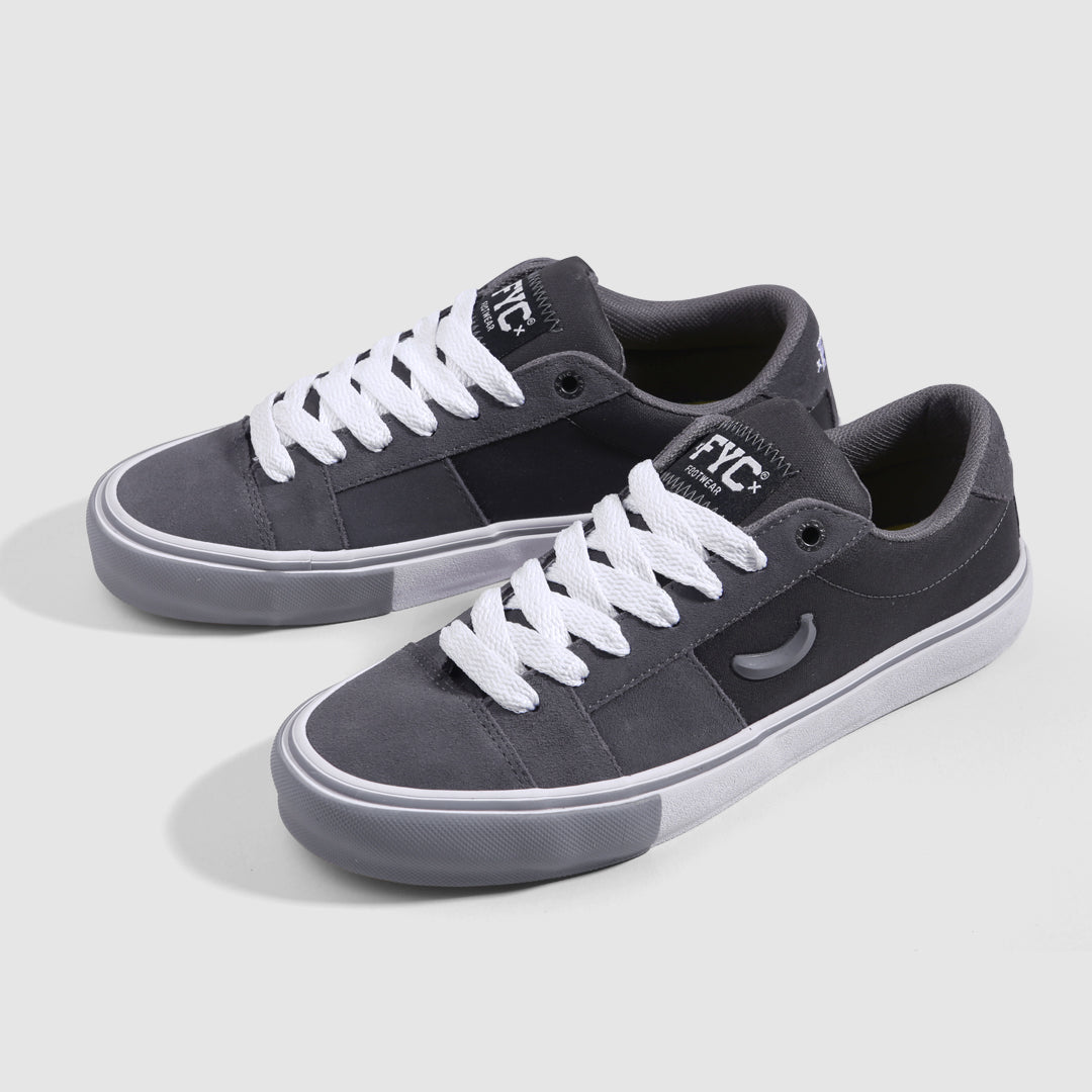 SLIM CAVEN PRO GREY SUEDE